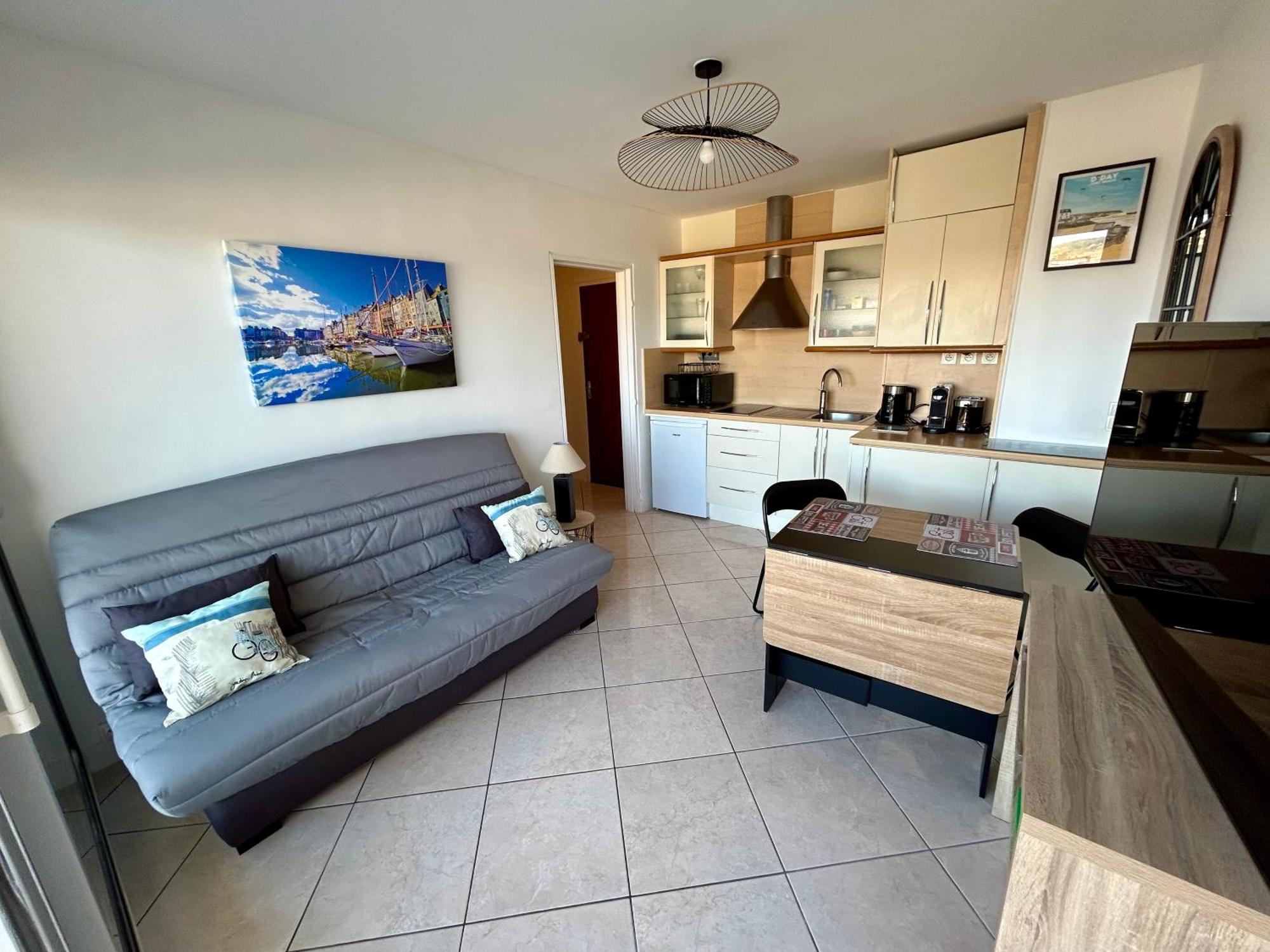 Appartement Vue Mer - 30 M De La Plage - 5 Minutes A Pied Du Centre Ville Et Du Casino Villers-sur-Mer Kültér fotó